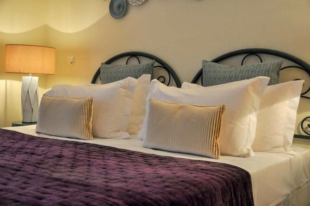 Casa Silwa - Chic 2Br Townhouse Duplex, 5Min To Beach & Pool Ferragudo  Exteriör bild