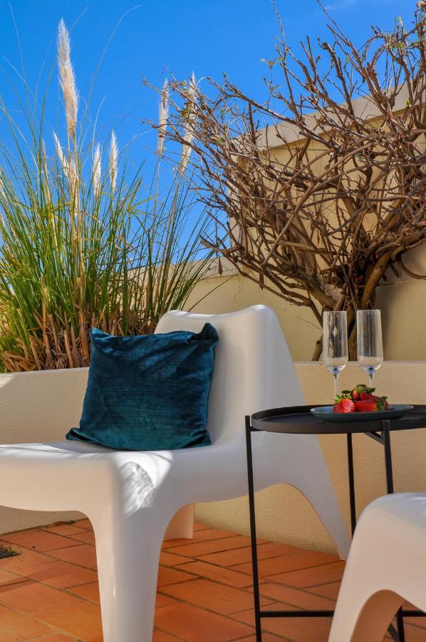 Casa Silwa - Chic 2Br Townhouse Duplex, 5Min To Beach & Pool Ferragudo  Exteriör bild