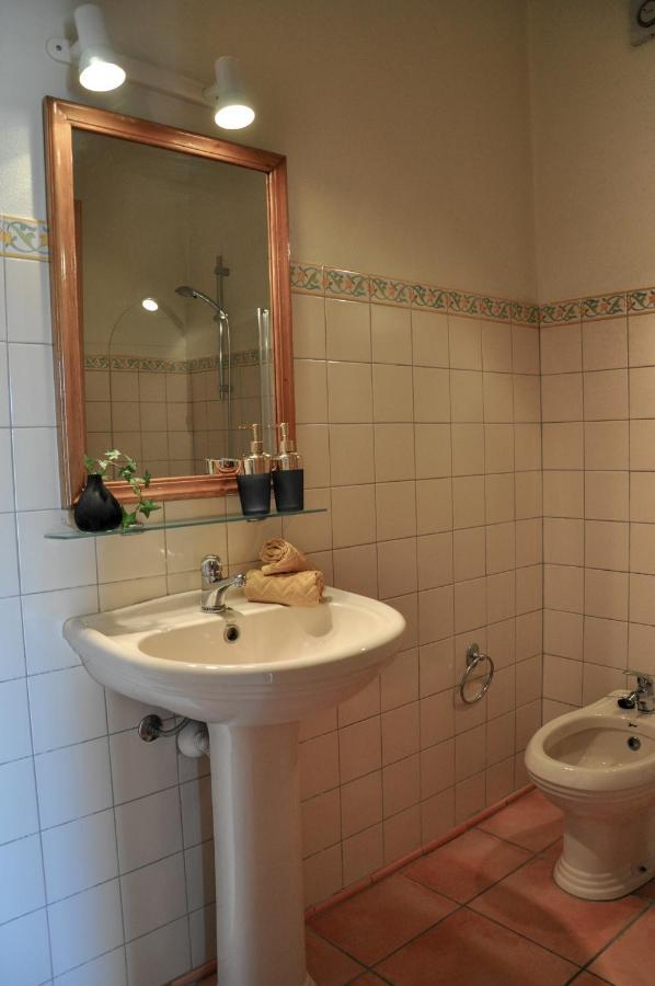 Casa Silwa - Chic 2Br Townhouse Duplex, 5Min To Beach & Pool Ferragudo  Exteriör bild